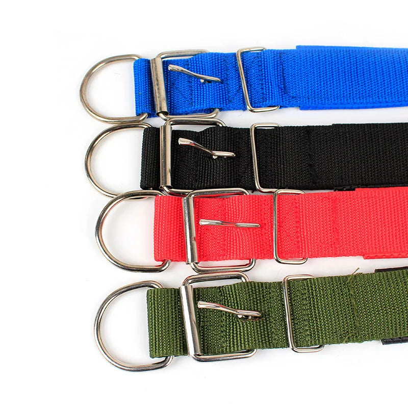 Solid Nylon Dog Collar For Comfortable Everyday Wear